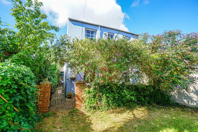 Battle Road, St. Leonards-On-Sea