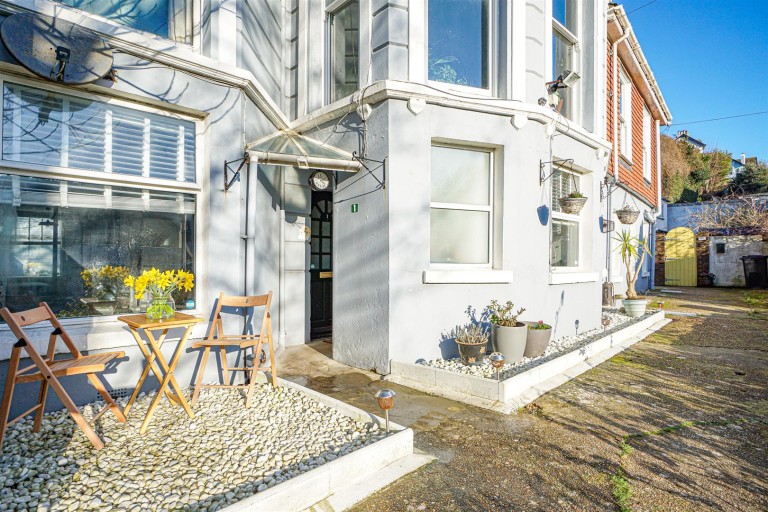 Elphinstone Road, Hastings