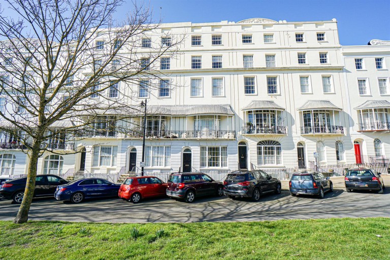 Wellington Square, Hastings