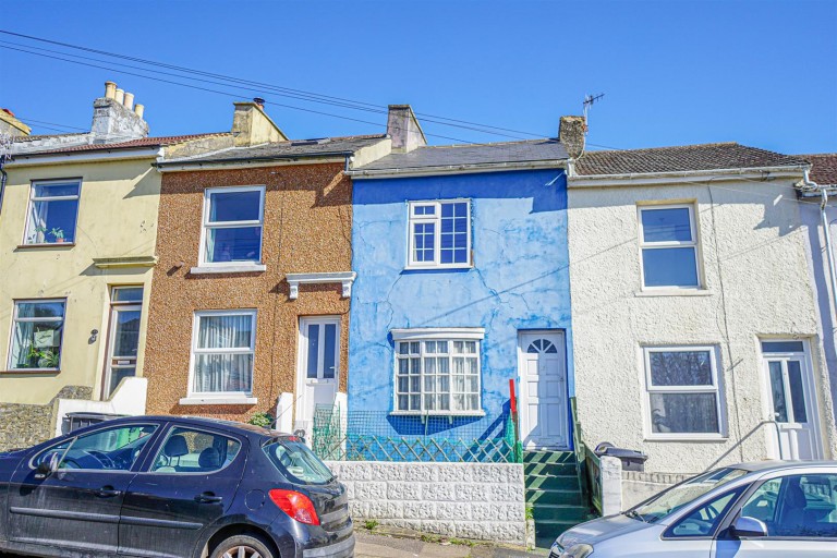 Pilot Road, Hastings