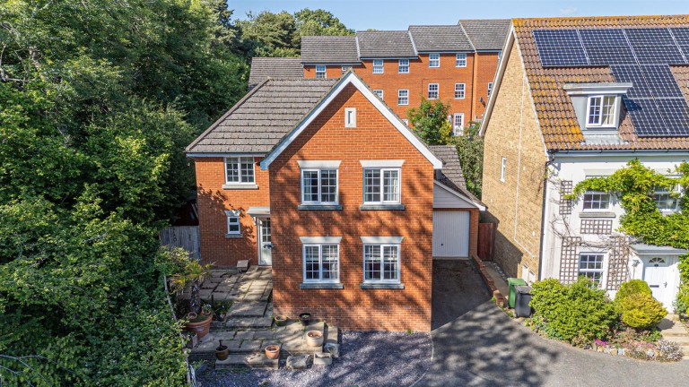 Wesley Salmon Close, St. Leonards-On-Sea