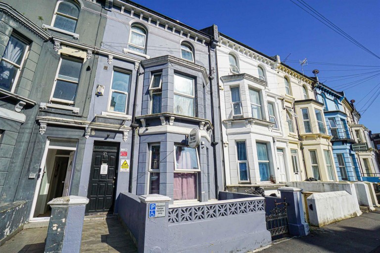Cambridge Gardens, Hastings
