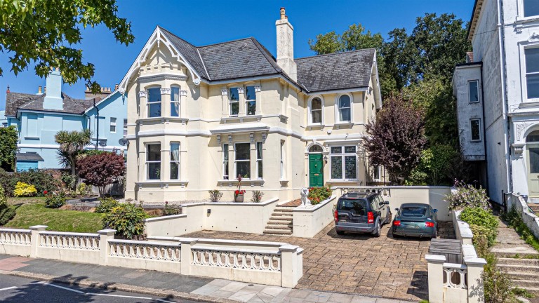 St. Helens Road, Hastings