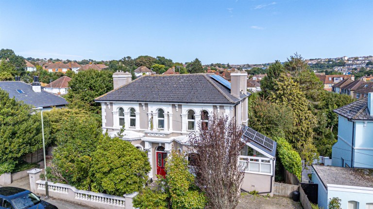 St. Helens Park Road, Hastings