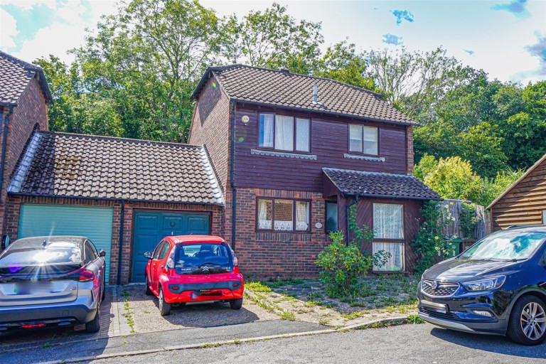 Juniper Close, St. Leonards-On-Sea