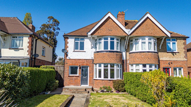 St. Helens Road, Hastings