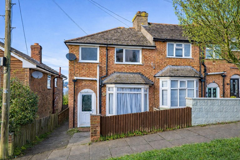Offa Road, Hastings