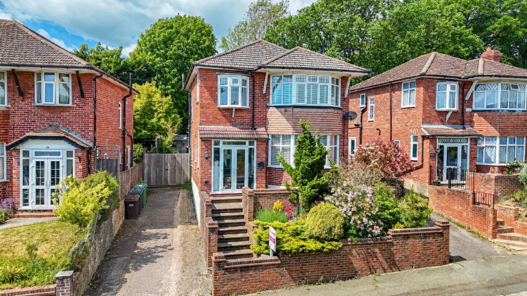 Elphinstone Road, Hastings