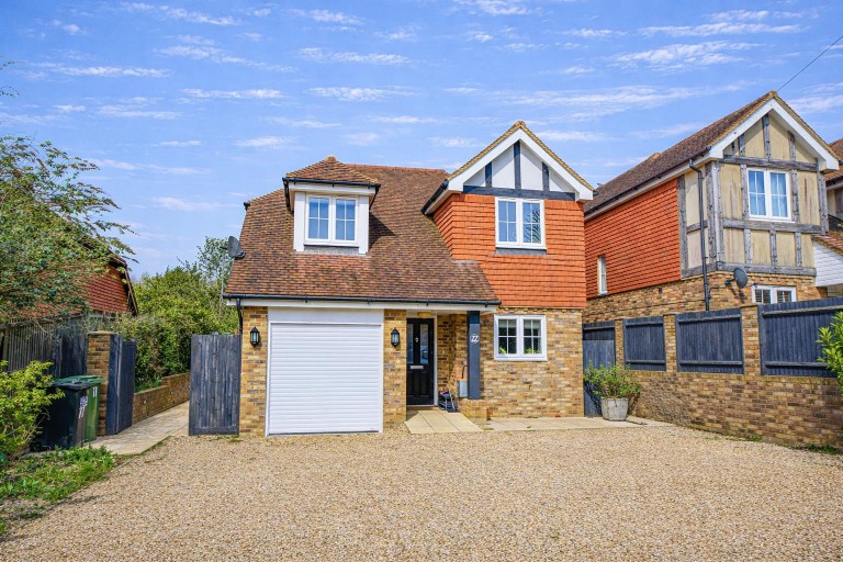 Hastings Road, Battle