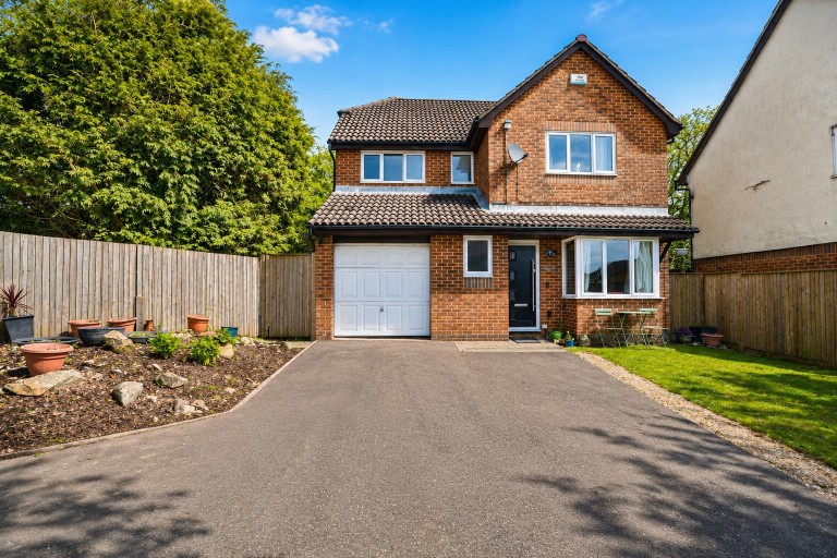 Chalvington Drive, St. Leonards-On-Sea
