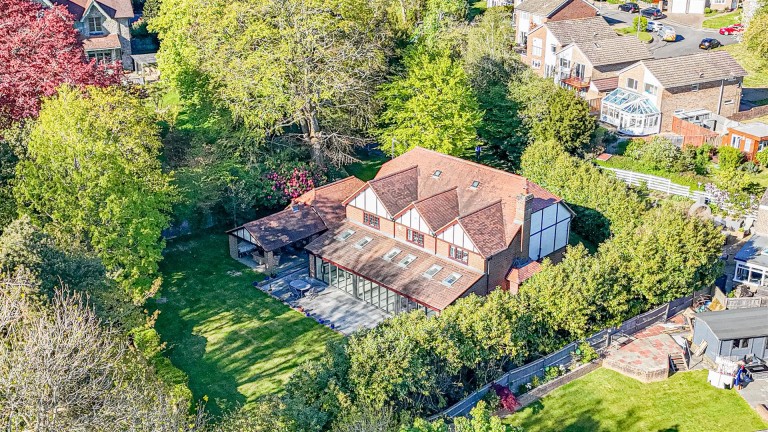Ridgewood Gardens, Hastings
