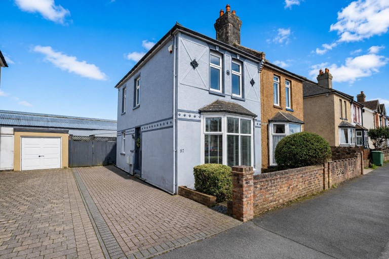 Bulverhythe Road, St. Leonards-On-Sea